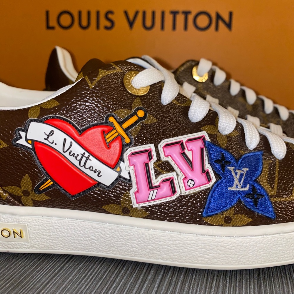 Louis Vuitton women shoes - Picture 2 of 8